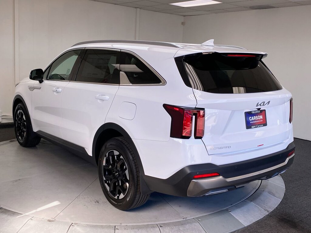 New 2026 Kia Sorento S SUV