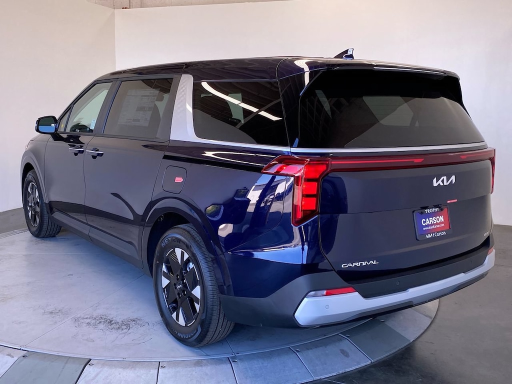New 2027 Kia Carnival Hybrid LXS Van Passenger Van