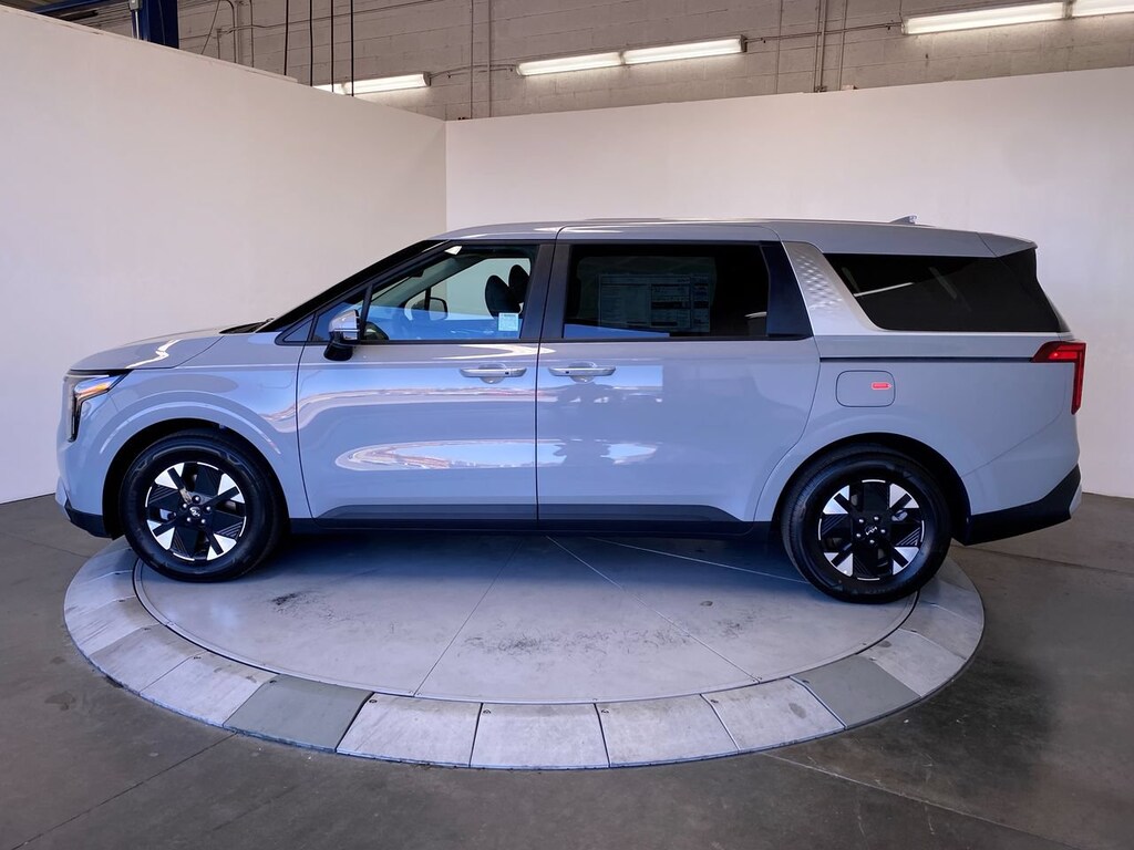 New 2027 Kia Carnival Hybrid LXS Van Passenger Van