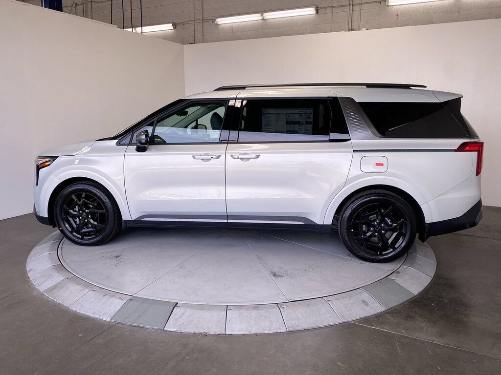 New 2027 Kia Carnival EX Van Passenger Van