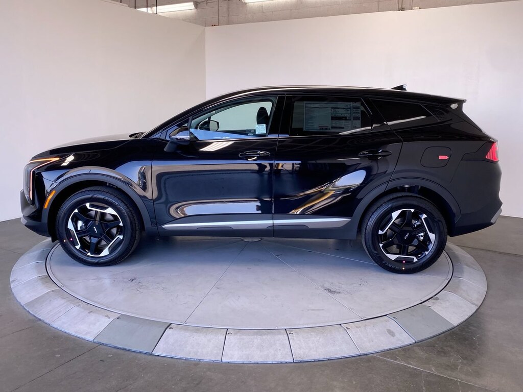 New 2027 Kia Sportage Hybrid S SUV