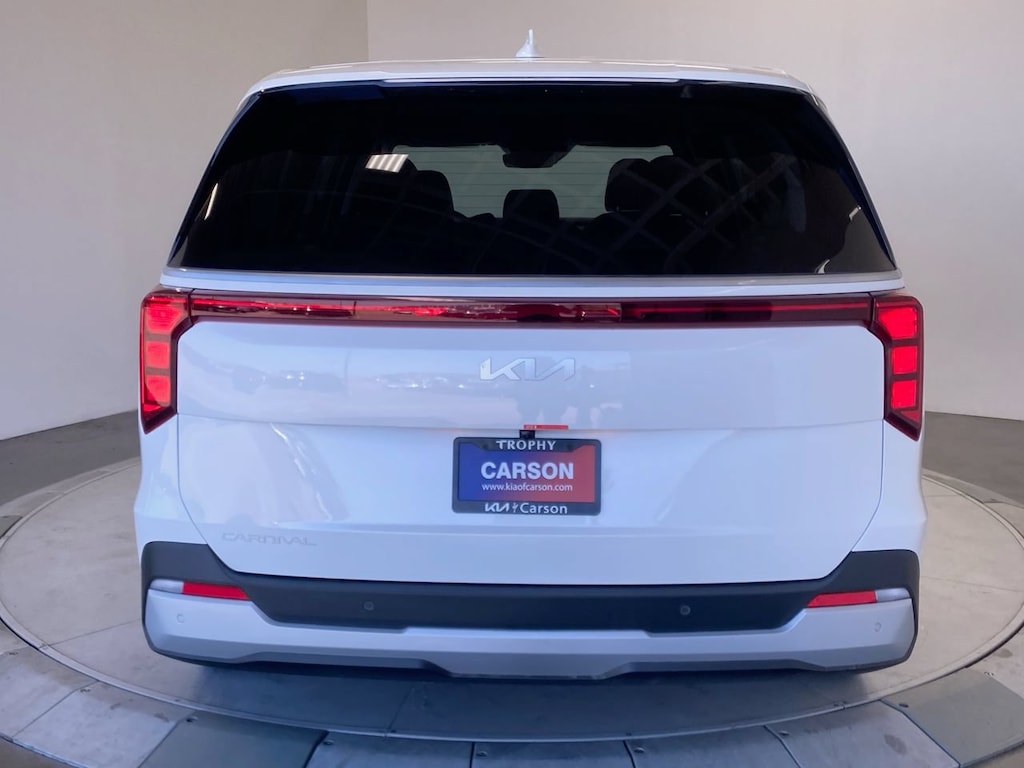 New 2026 Kia Carnival LXS Van Passenger Van