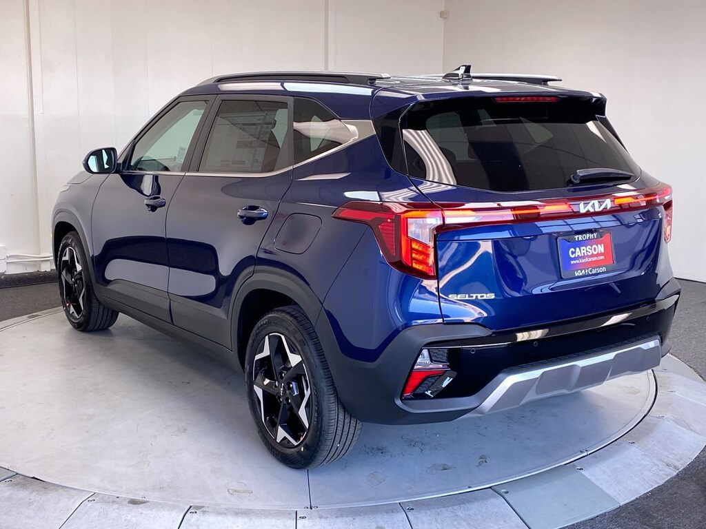 New 2026 Kia Seltos EX SUV