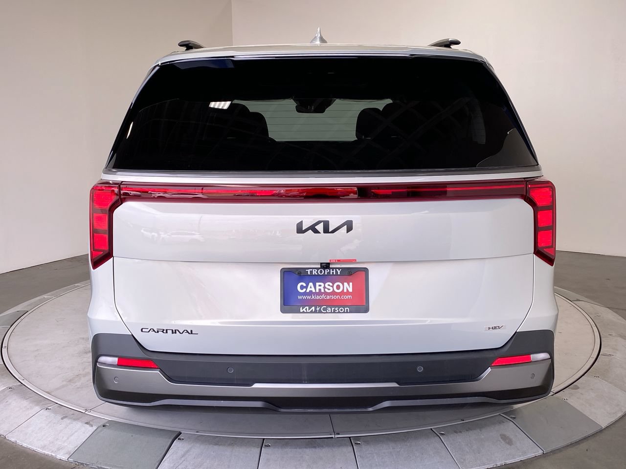 New 2027 Kia Carnival Hybrid SX Van Passenger Van