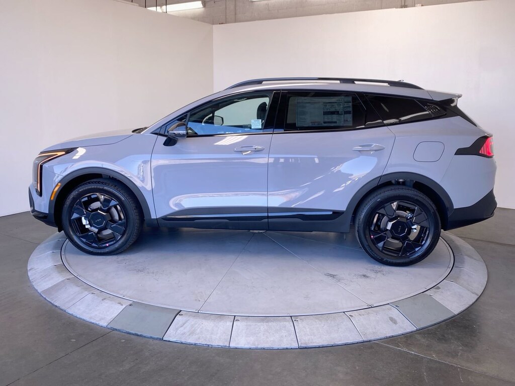 New 2026 Kia Sportage Plug-In Hybrid X-Line SUV