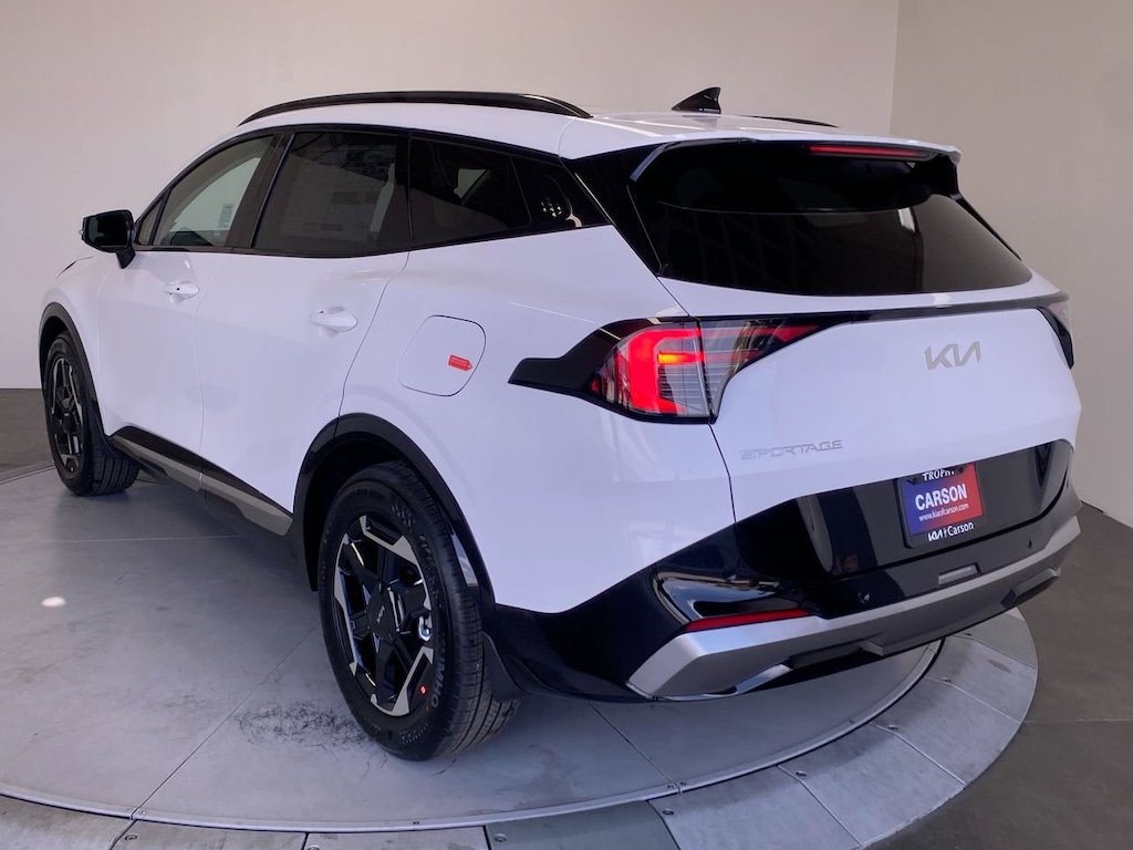 New 2026 Kia Sportage SX SUV