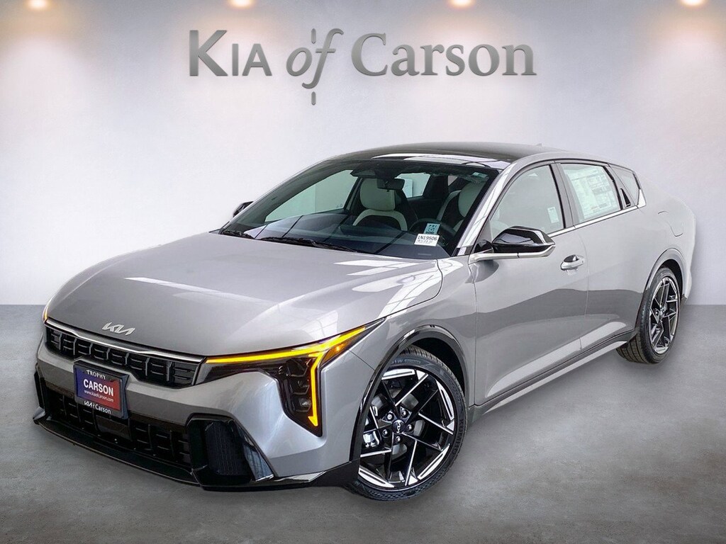 New 2025 Kia K4 GT-Line Sedan