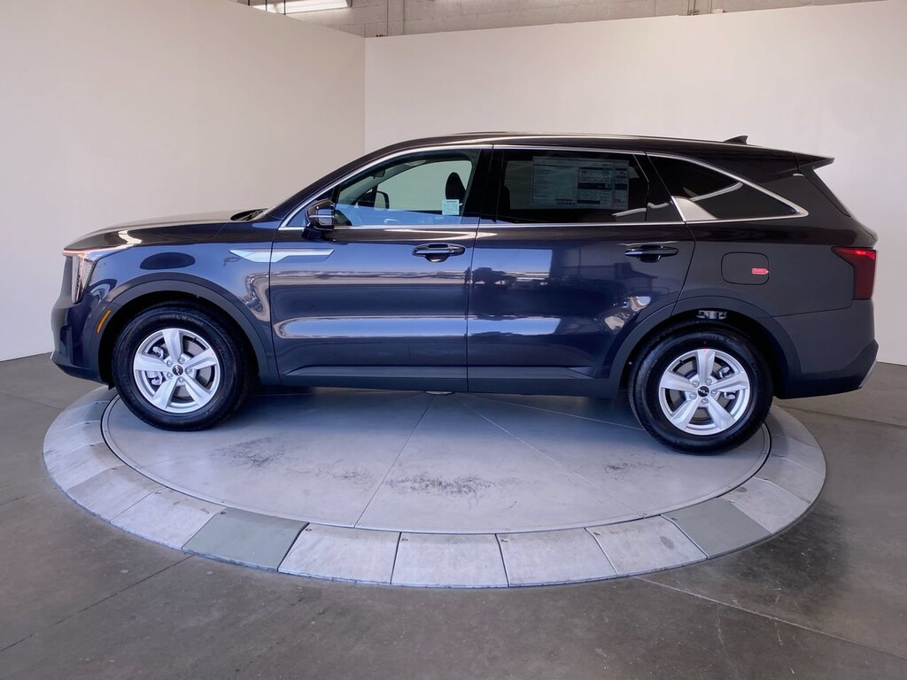 New 2026 Kia Sorento LX SUV