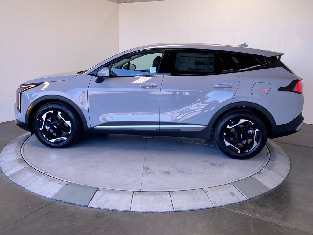 New 2027 Kia Sportage Hybrid S SUV