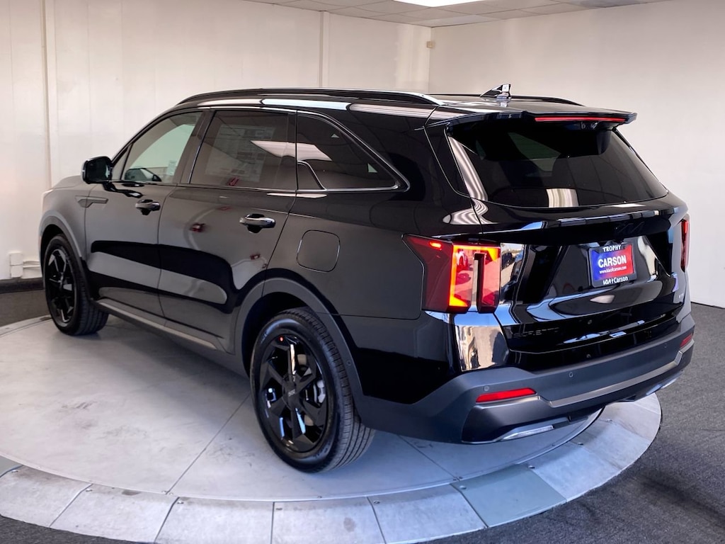 New 2026 Kia Sorento Plug-In Hybrid X-Line SX Prestige SUV