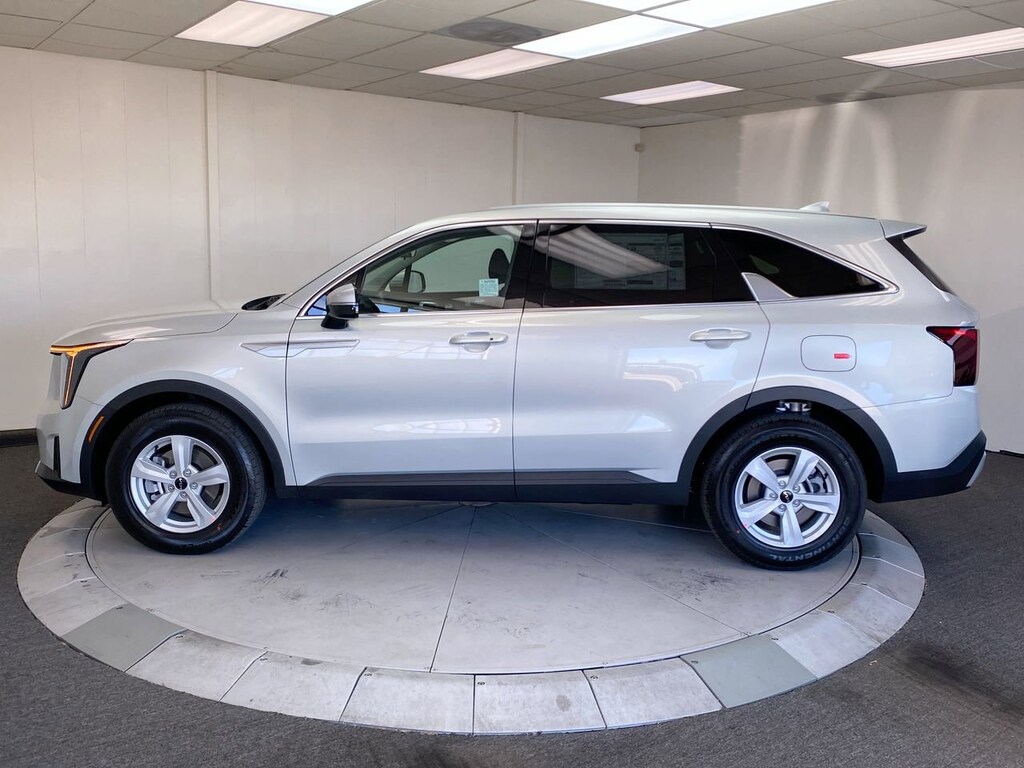 New 2026 Kia Sorento LX SUV