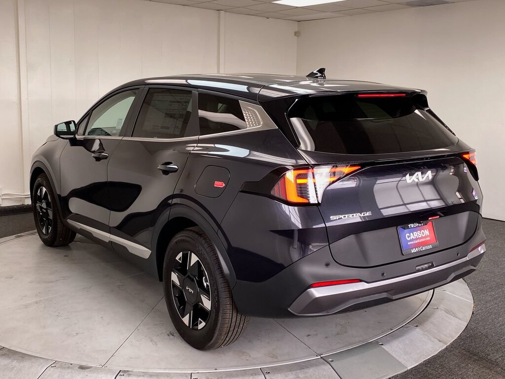 New 2026 Kia Sportage LX SUV