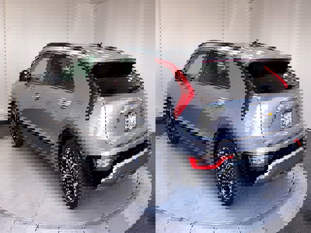 2023 Kia Niro EX Touring photo 3