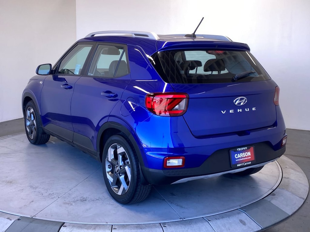 Used 2023 Hyundai Venue Limited Limited IVT