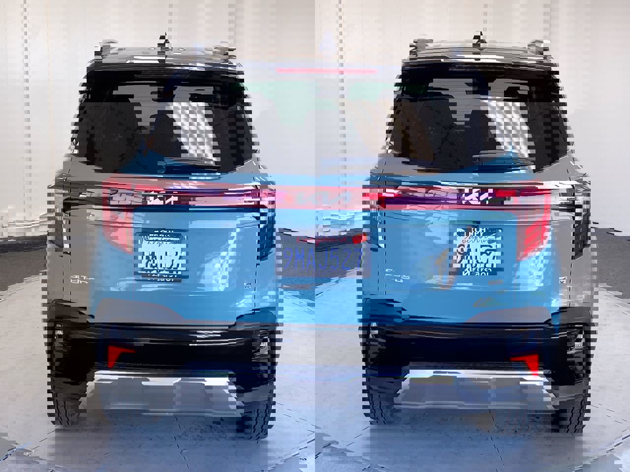 2024 Kia Seltos S X-Line photo 2