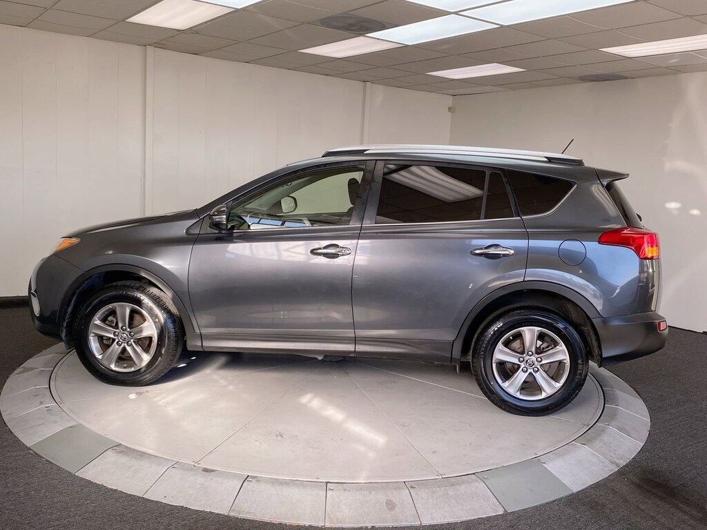 Used 2015 Toyota RAV4 XLE FWD  XLE