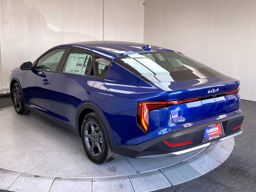 New 2025 Kia K4 Sedan