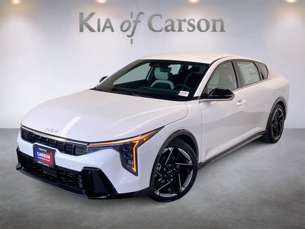 New 2026 Kia K4 GT-Line Sedan