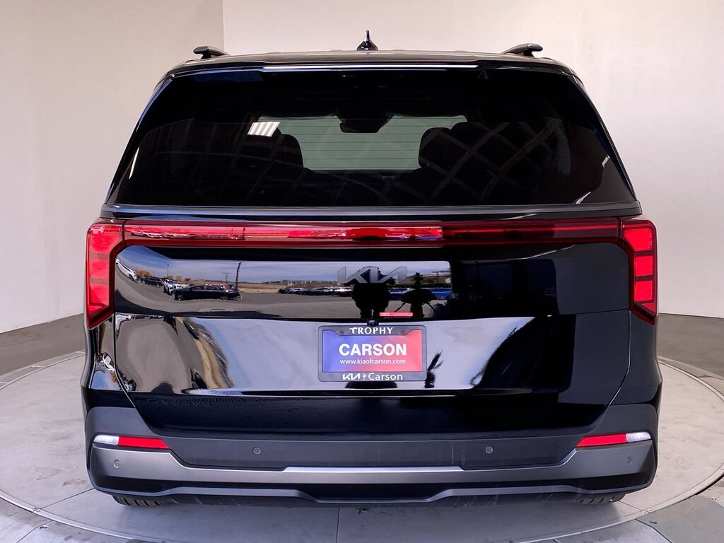 New 2027 Kia Carnival SX Van Passenger Van