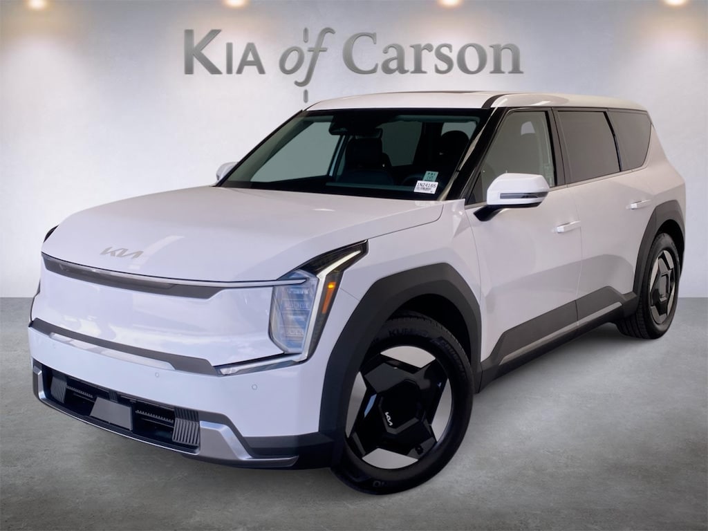 New 2026 Kia EV9 Light Long Range SUV