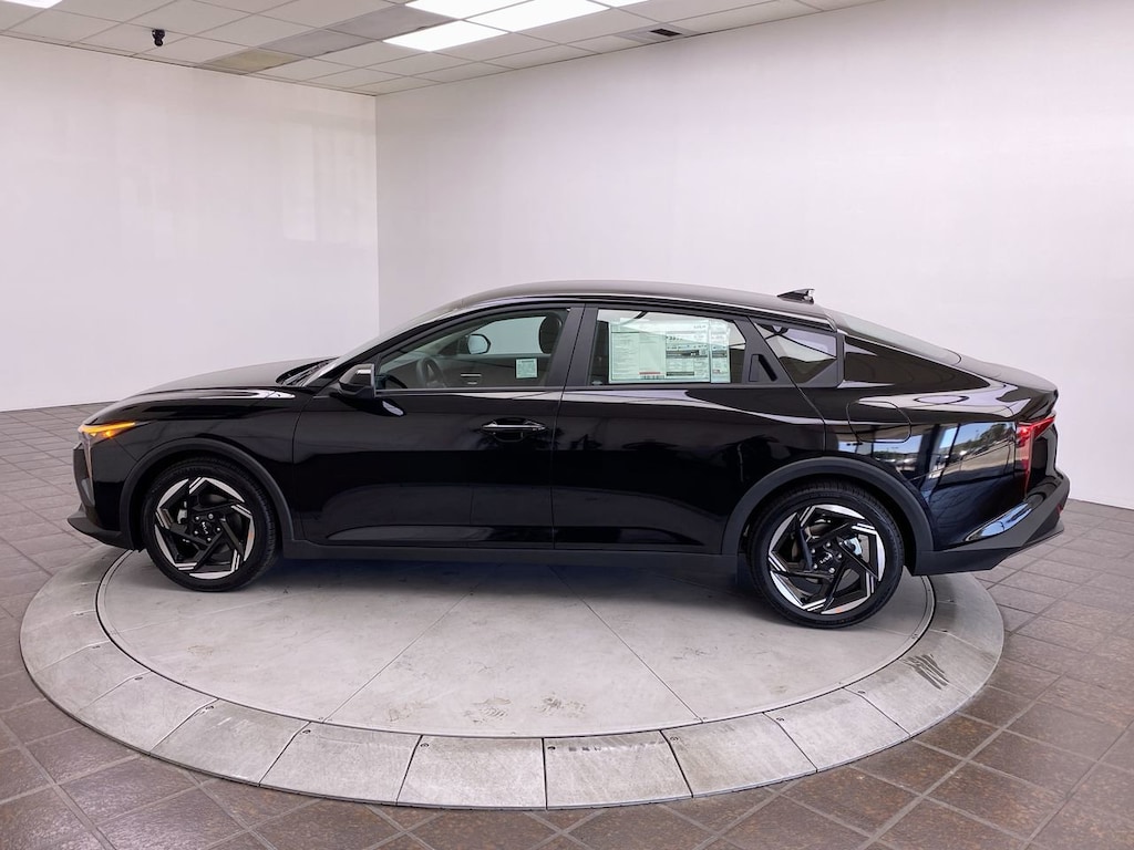 New 2025 Kia K4 EX Sedan