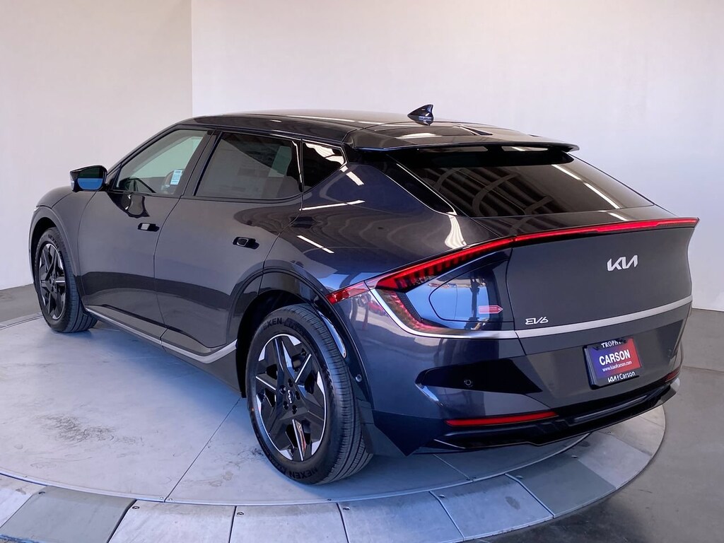 New 2026 Kia EV6 Wind SUV