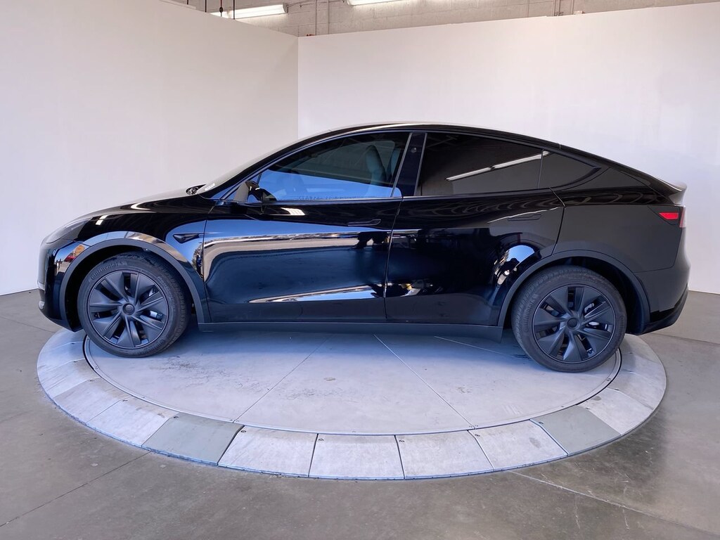 Used 2024 Tesla Model Y Long Range Long Range AWD