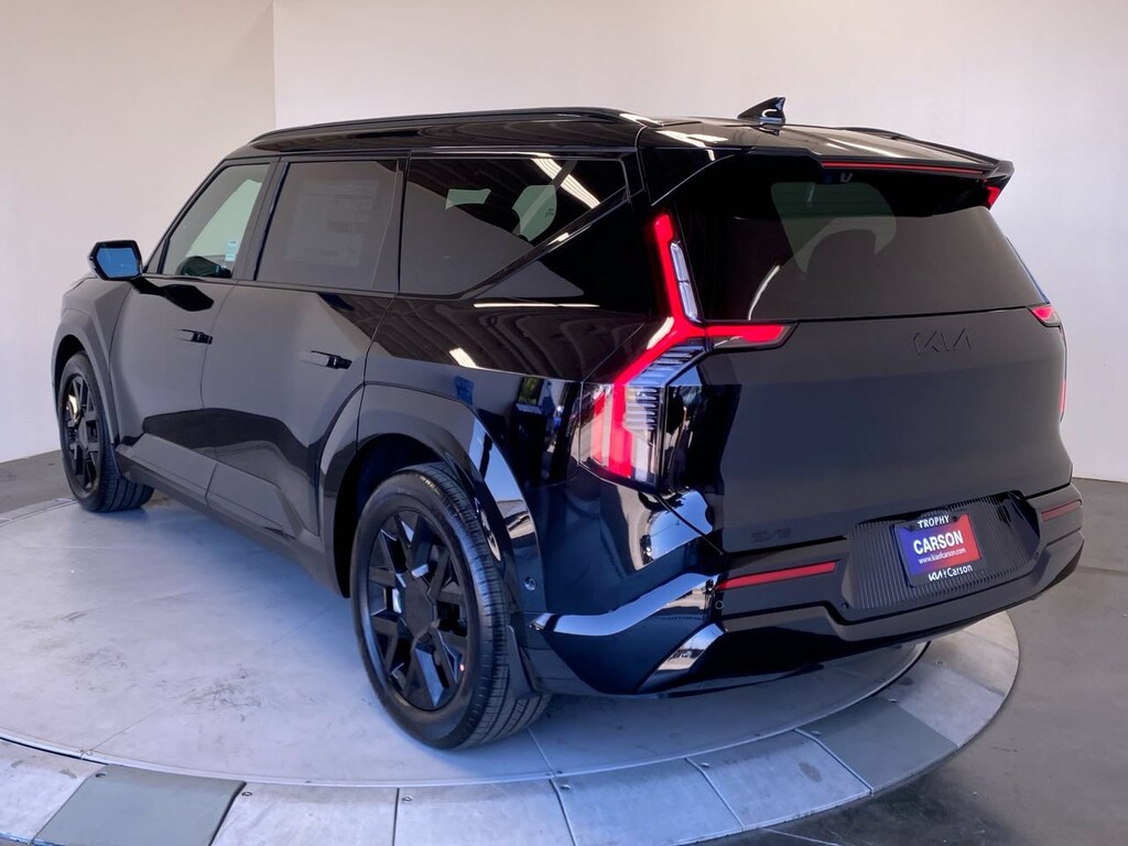 New 2026 Kia EV9 Land SUV