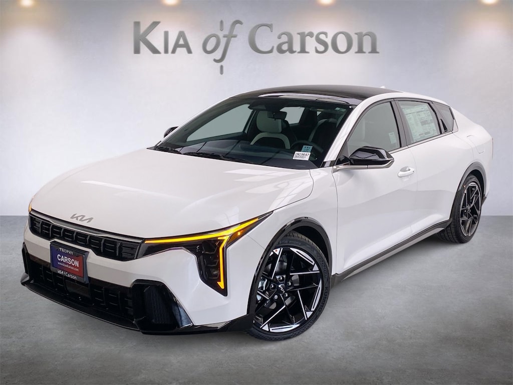 New 2025 Kia K4 GT-Line Sedan
