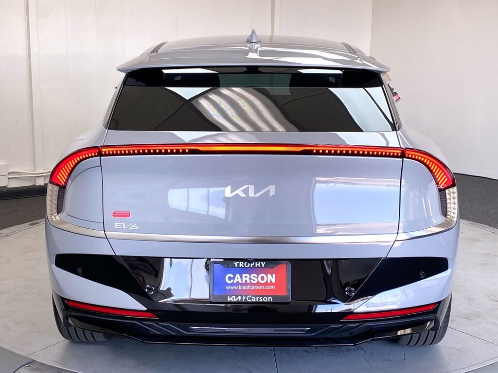 New 2025 Kia EV6 Wind SUV