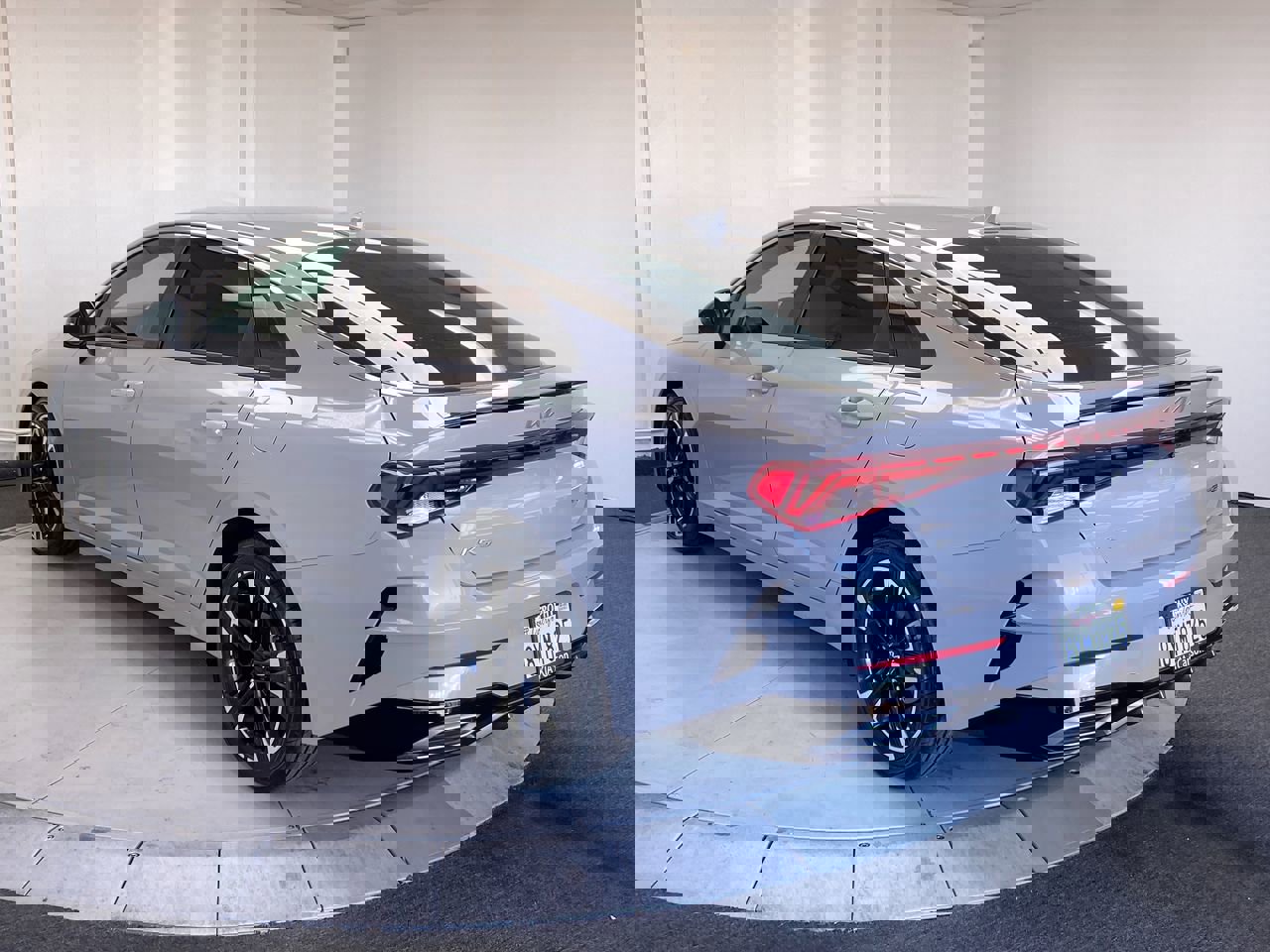 2022 Kia K5 GT-Line photo 3