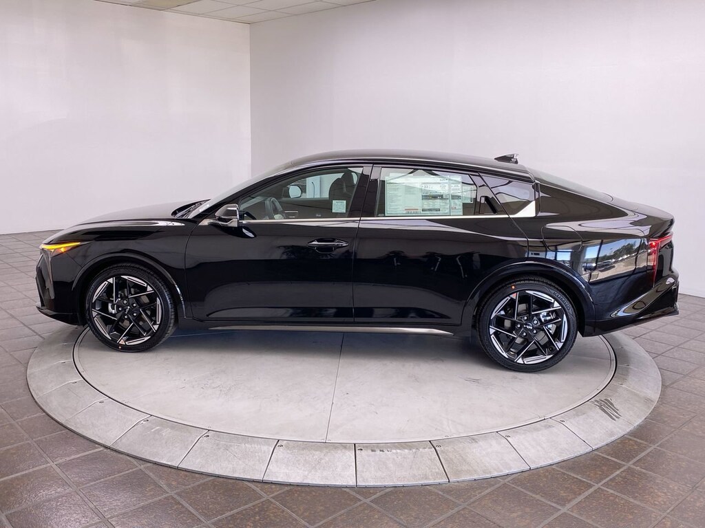 New 2025 Kia K4 GT-Line Sedan