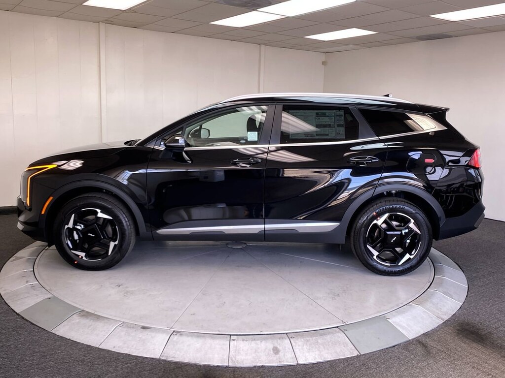 New 2026 Kia Sportage Hybrid EX SUV