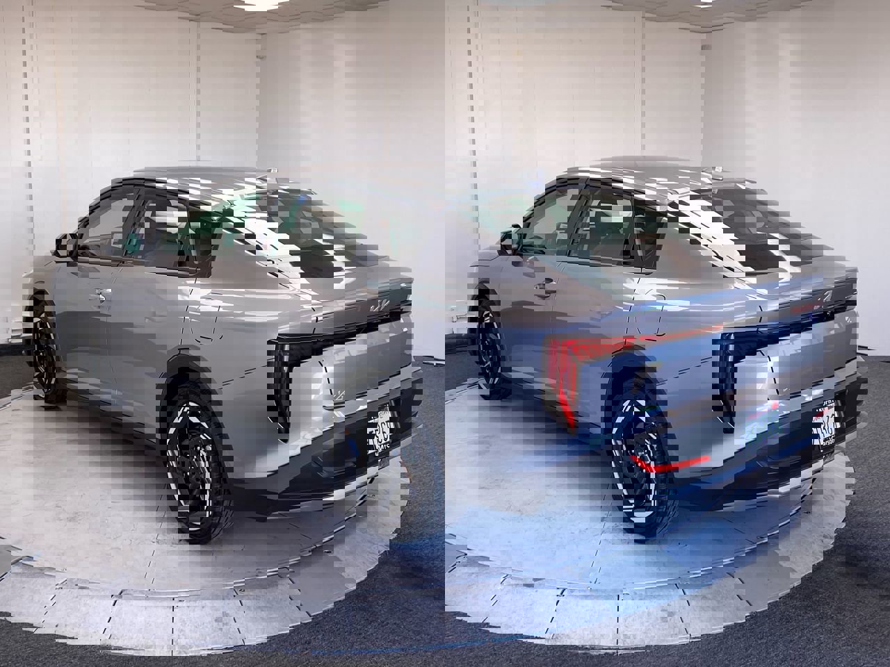 2025 Kia K4 EX photo 3