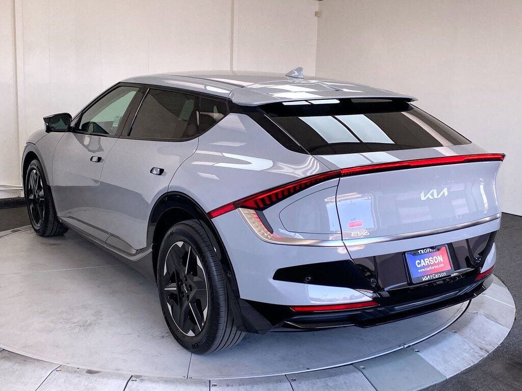 New 2025 Kia EV6 Wind SUV