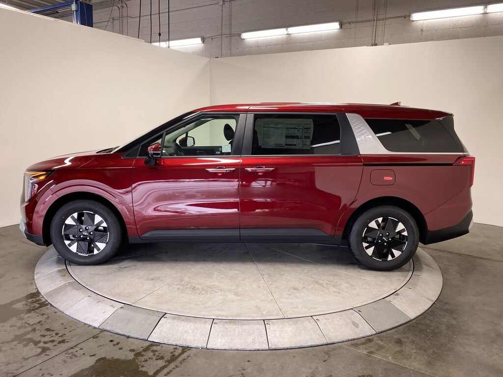 New 2026 Kia Carnival Hybrid LXS Van Passenger Van