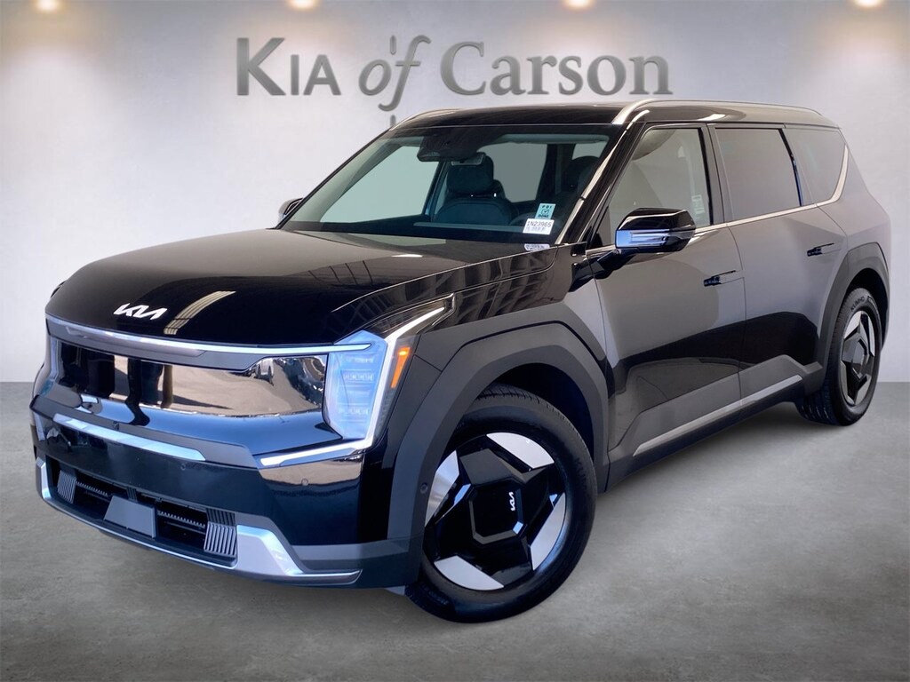 New 2026 Kia EV9 Wind SUV