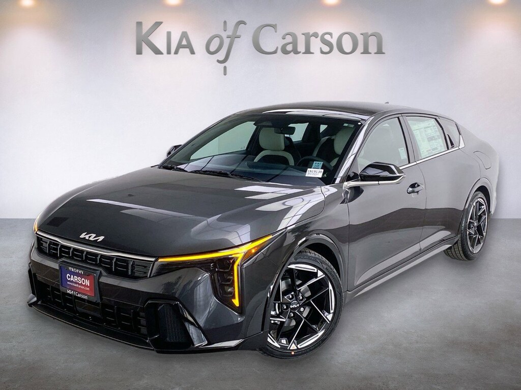 New 2025 Kia K4 GT-Line Sedan