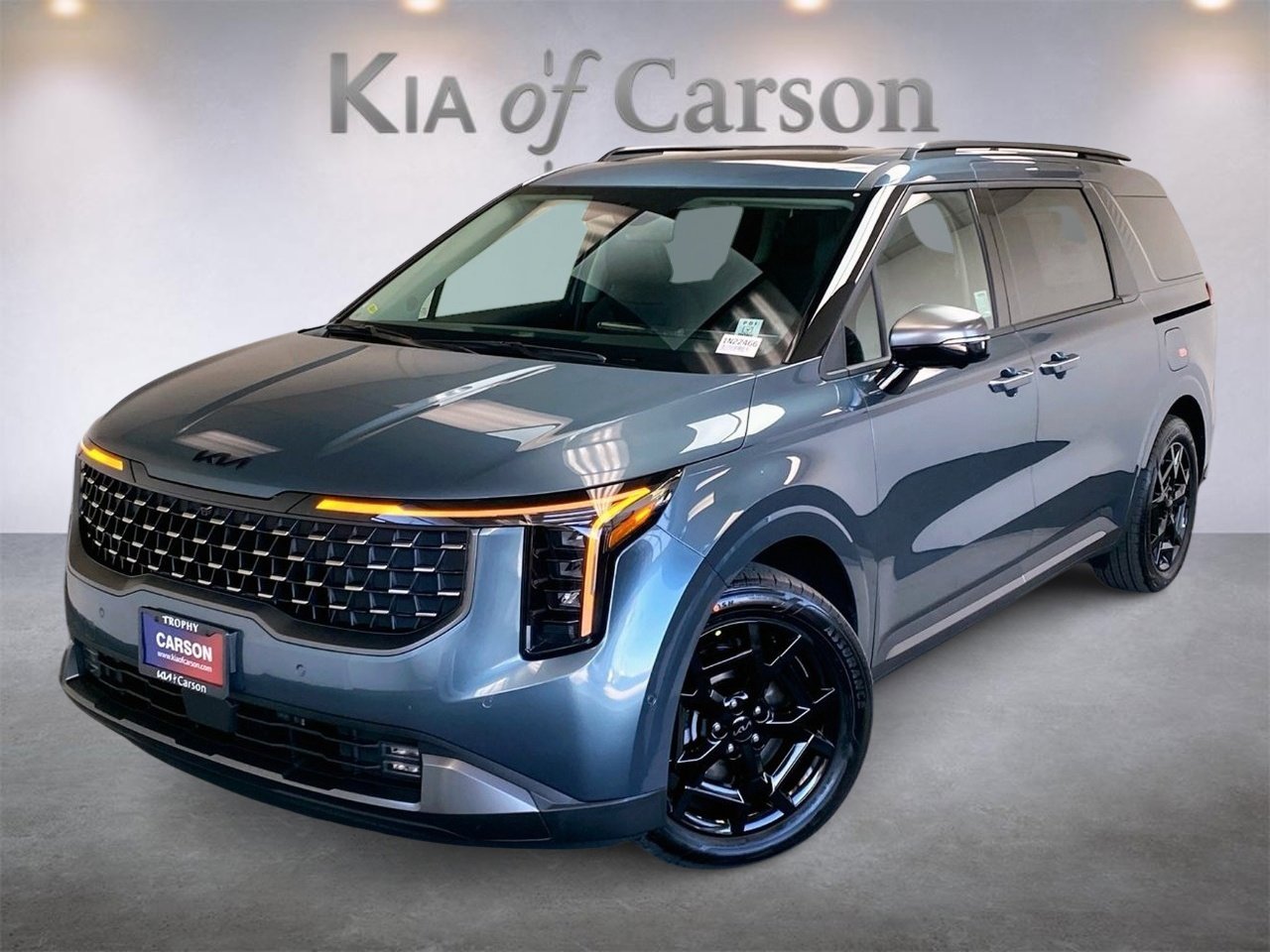 2026 Kia Carnival SX's photo