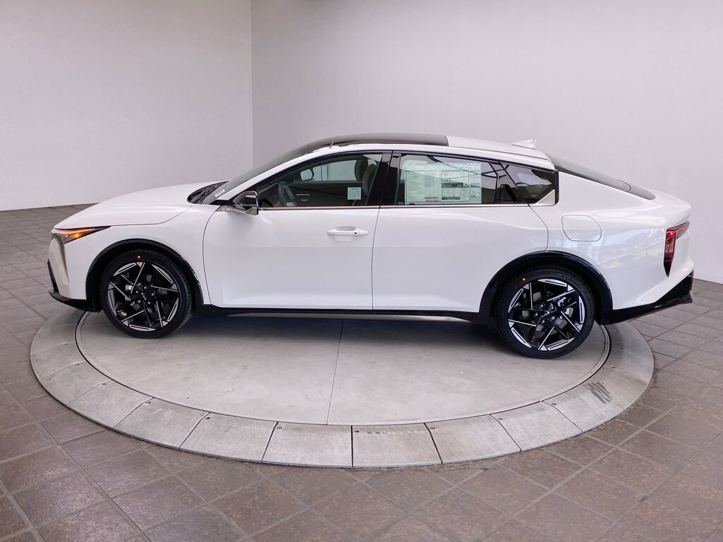 New 2026 Kia K4 GT-Line Sedan