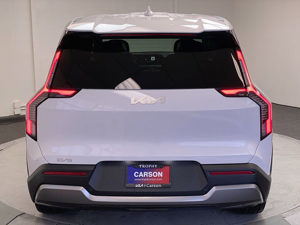 New 2026 Kia EV9 Light Long Range SUV