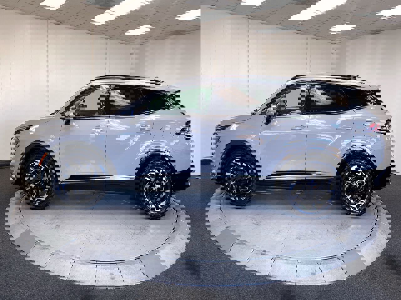 2023 Kia Sportage photo 2