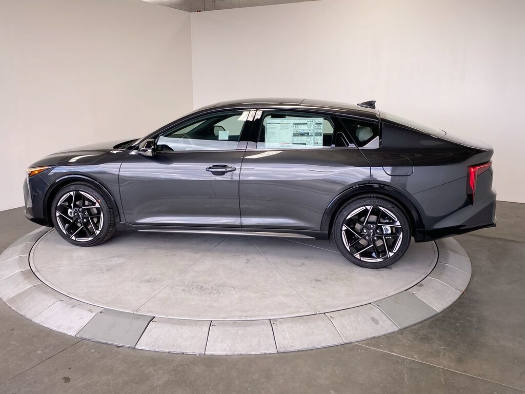 New 2026 Kia K4 GT-Line Sedan