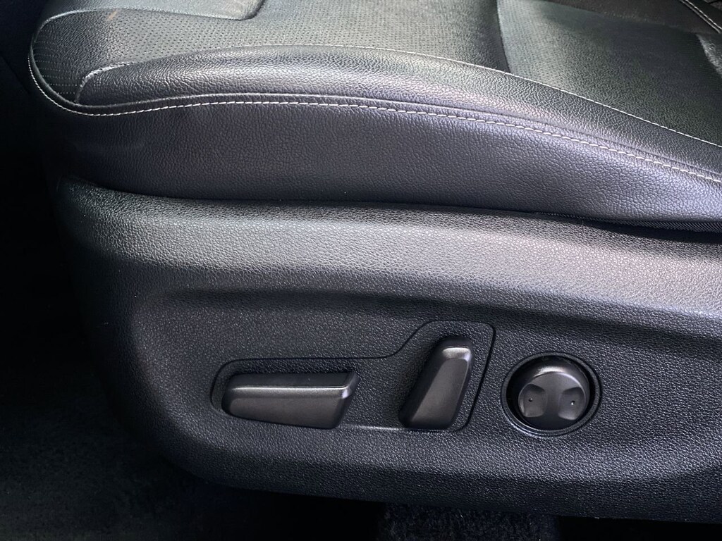 Used 2022 Kia Niro Touring SE Touring SE FWD