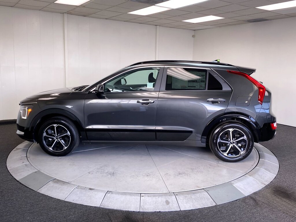 New 2026 Kia Niro SX SUV