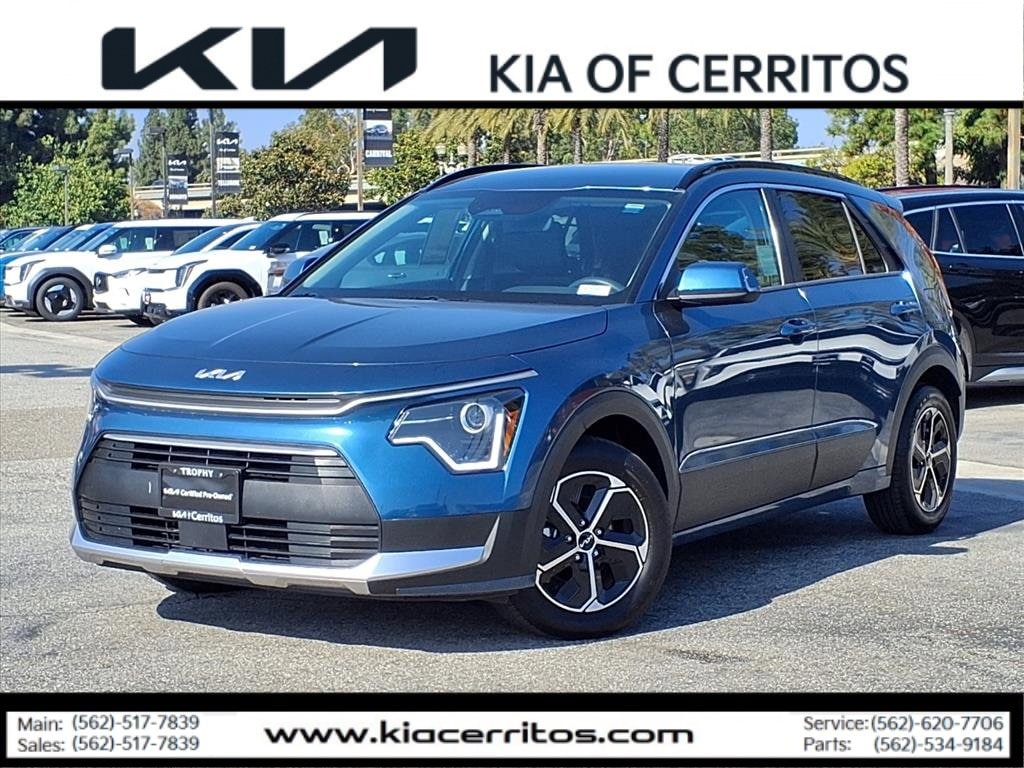2025 Kia Niro EX FWD 