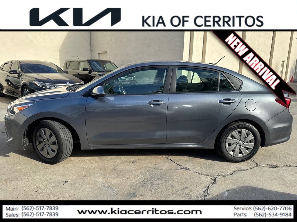 2020 Kia Rio S photo 3
