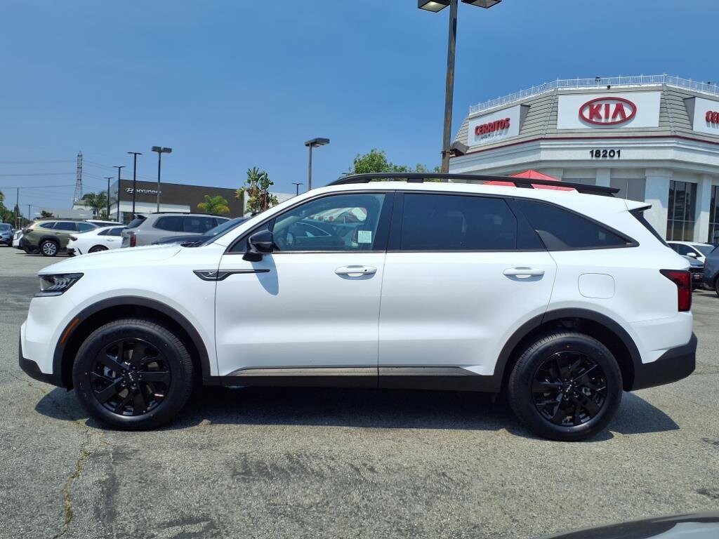 2022 Kia Sorento X-Line S photo 2