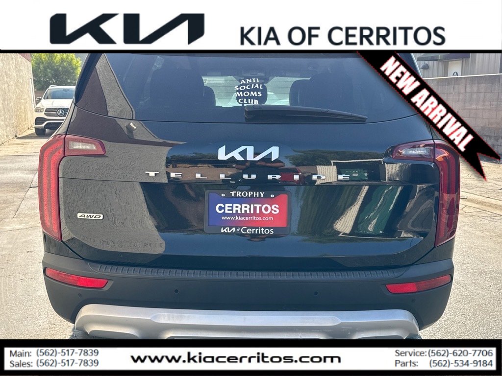 2022 Kia Telluride LX photo 4