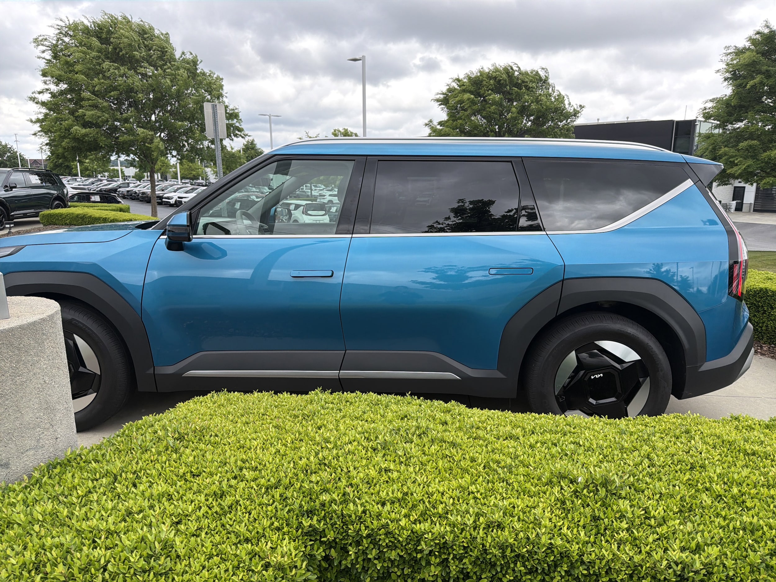 2025 Kia EV9 Wind photo 6